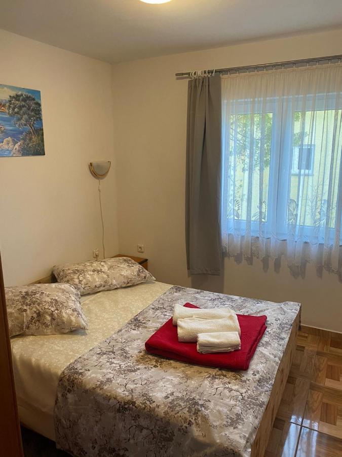 App Tony Apartment Dramalj Exterior photo